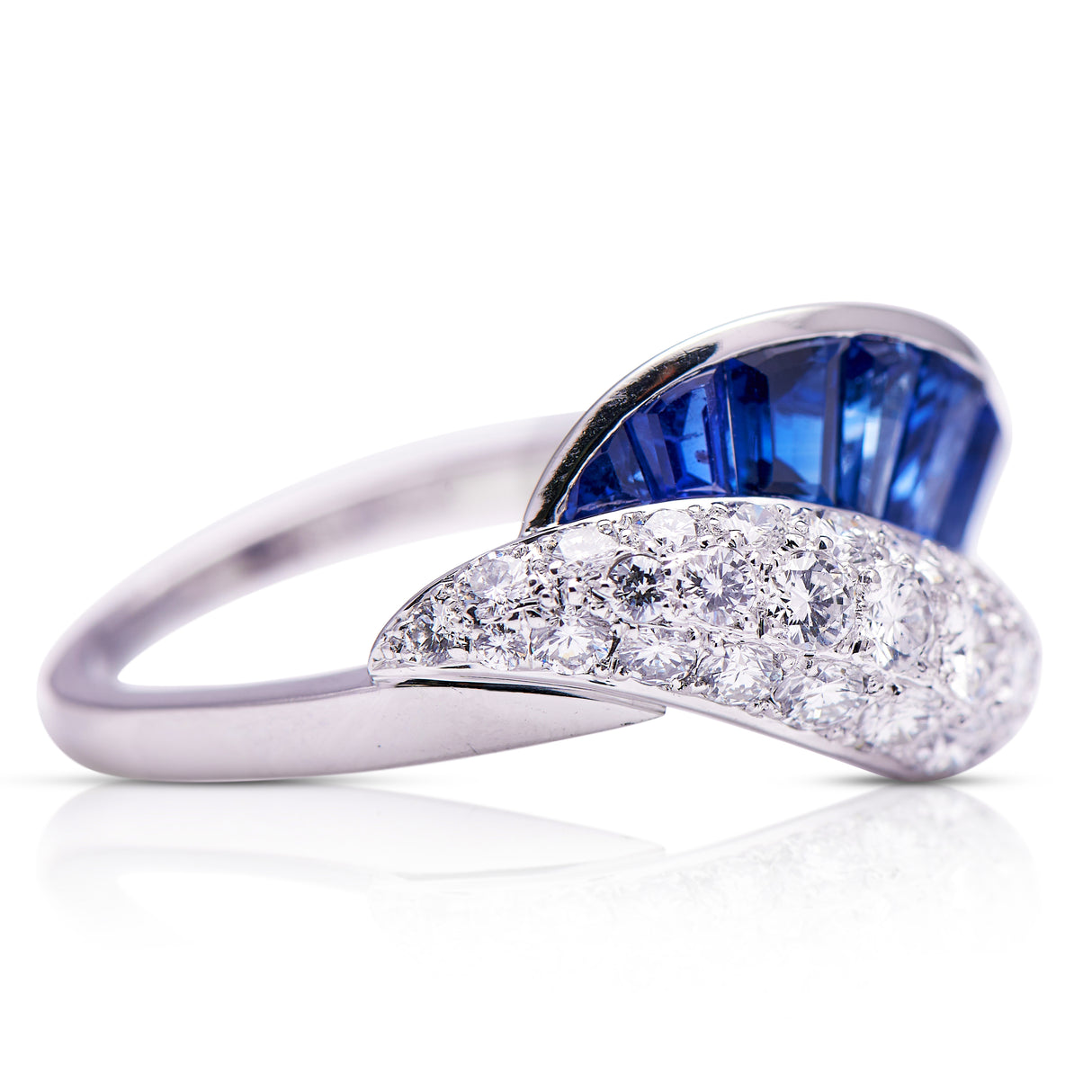 Stunning | 1950s | sapphire and diamond ring