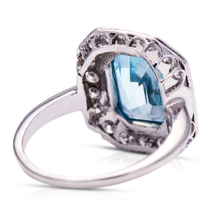 Aquamarine_Diamond_Engagement_Rings_Vintage