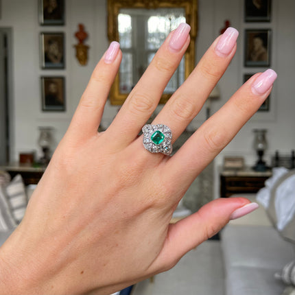 Art Deco Colombian Emerald and Diamond Ring, Platinum