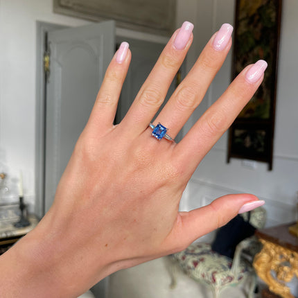 Art Deco, 1930s, Platinum, Sri Lankan Sapphire and Diamond Ring