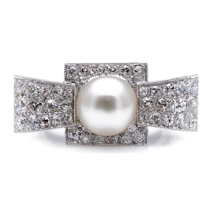 Art-Deco-1930s-18-Carat-Gold-Large-Pearl-Diamond-Cocktail-Ring