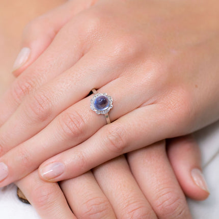 Art Deco, Platinum, Cabochon Sri Lankan Sapphire and Diamond Ring