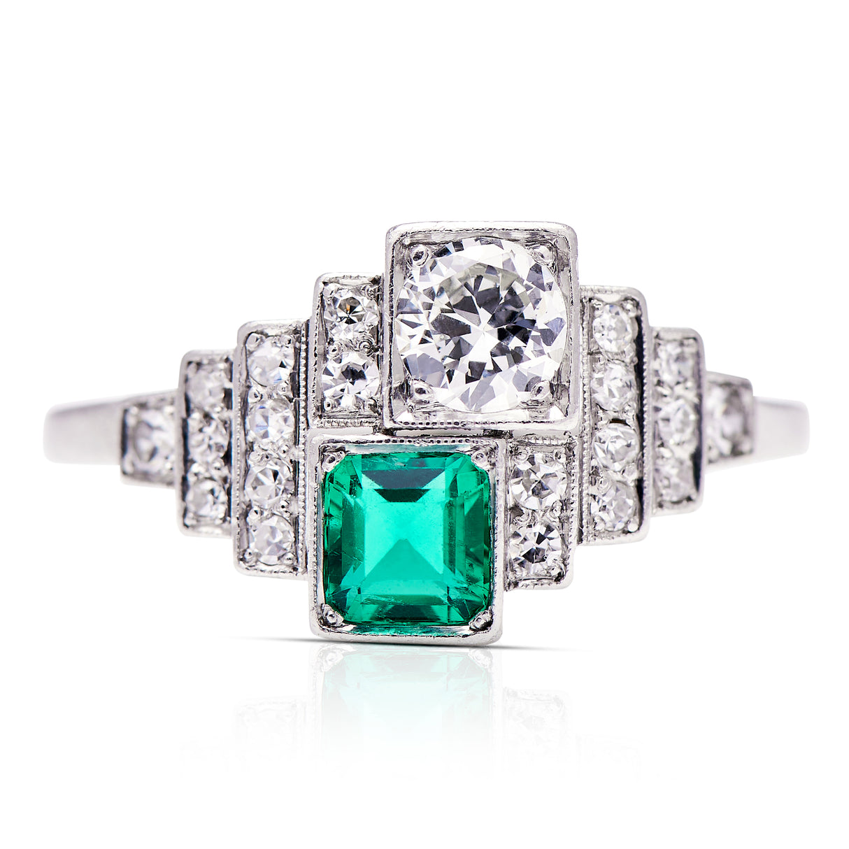 Art-Deco-Geometric-Emerald-Diamond-Platinum-Antique-Ring-Jewlery