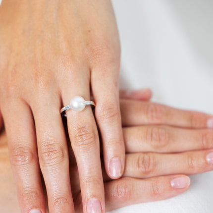 Natural Pearl and Baguette Diamond Ring