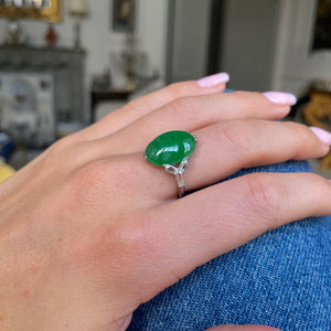 Art Deco | cabochon imperial jade & diamond ring
