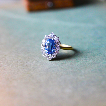 Sapphire Antique Engagement Rings | Sapphire Engagement Rings | Diamond Engagement Rings | Antique Rings | Antique Ring Boutique | Vintage Engagement Rings | Antique Engagement Rings | Antique Jewellery company | Vintage Jewellery