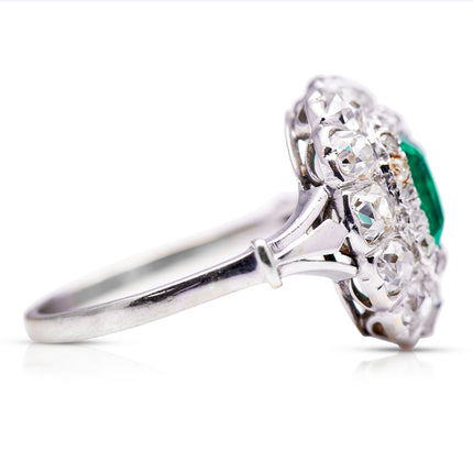Art Deco, 18ct White Gold, Emerald and Diamond Ring