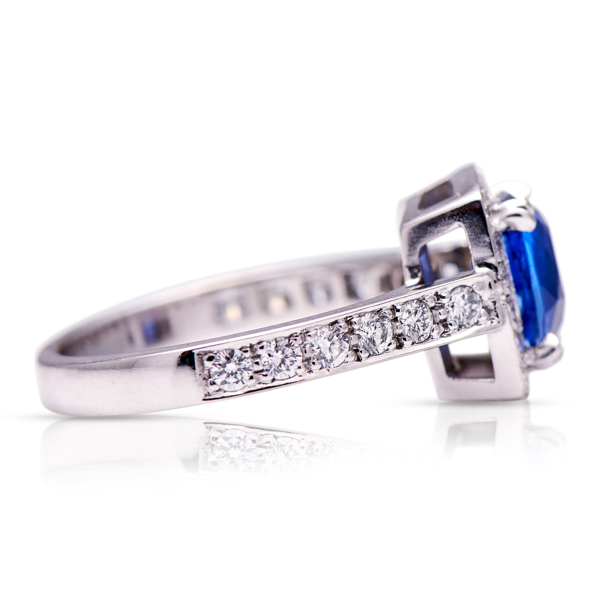 Engagement | 18ct white gold, sapphire & diamond ring