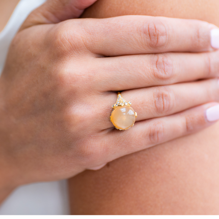 Belle Époque, 18ct Gold, Cabochon Peach Moonstone and Diamond Ring