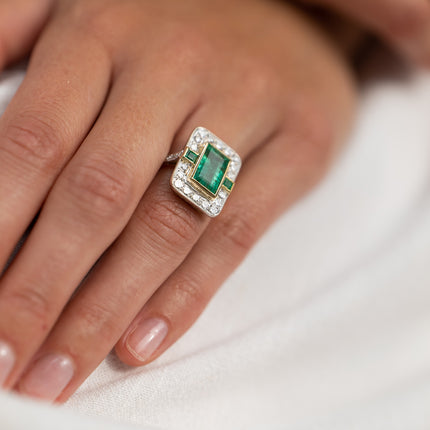 Mid Century, 18ct Gold, Emerald and Diamond Cluster Ring