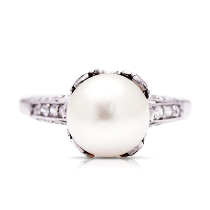 Edwardian-Natural-Pearl-Platinum-Diamond-Ring-Belle-Époque
