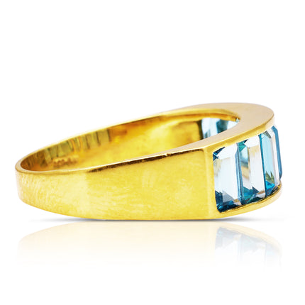 Vintage | Blue Topaz Ring, 18ct Yellow Gold