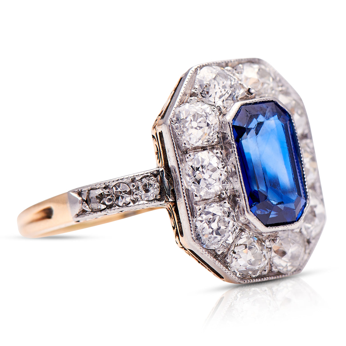Art_deco_Sapphire_Diamond_Engagement_ring