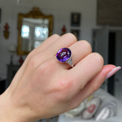 Tiffany & Co | Art Deco, Cabochon Amethyst and Diamond Ring, Platinum