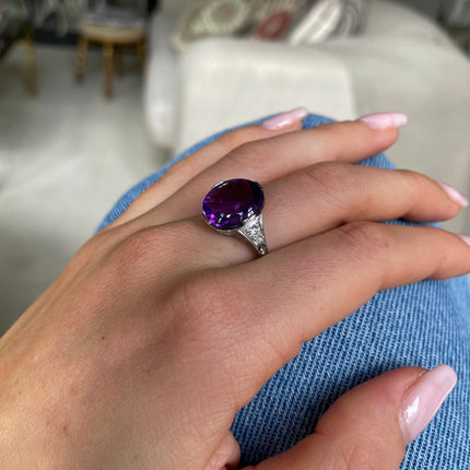 Tiffany & Co | Art Deco, Cabochon Amethyst and Diamond Ring, Platinum