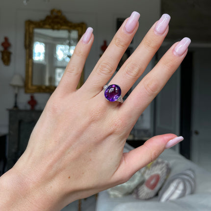 Tiffany & Co | Art Deco, Cabochon Amethyst and Diamond Ring, Platinum