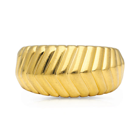 Vintage Tiffany&Co. yellow gold band, front view.