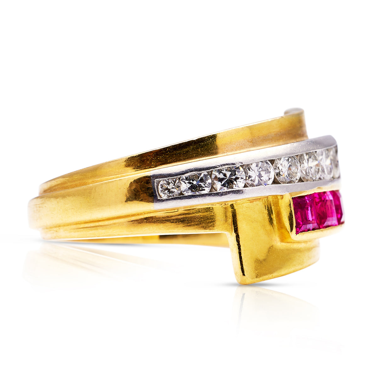 Retro Tiffany & Co. ruby and diamond ring side view.