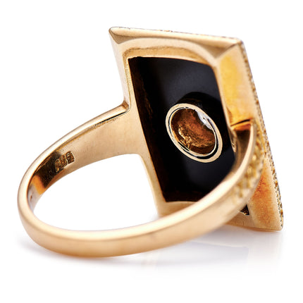 Vintage_Rings | Vintage_Engagement_RingsUntreated Antique Art Deco, 14ct Gold, Diamond and Onyx Ring 