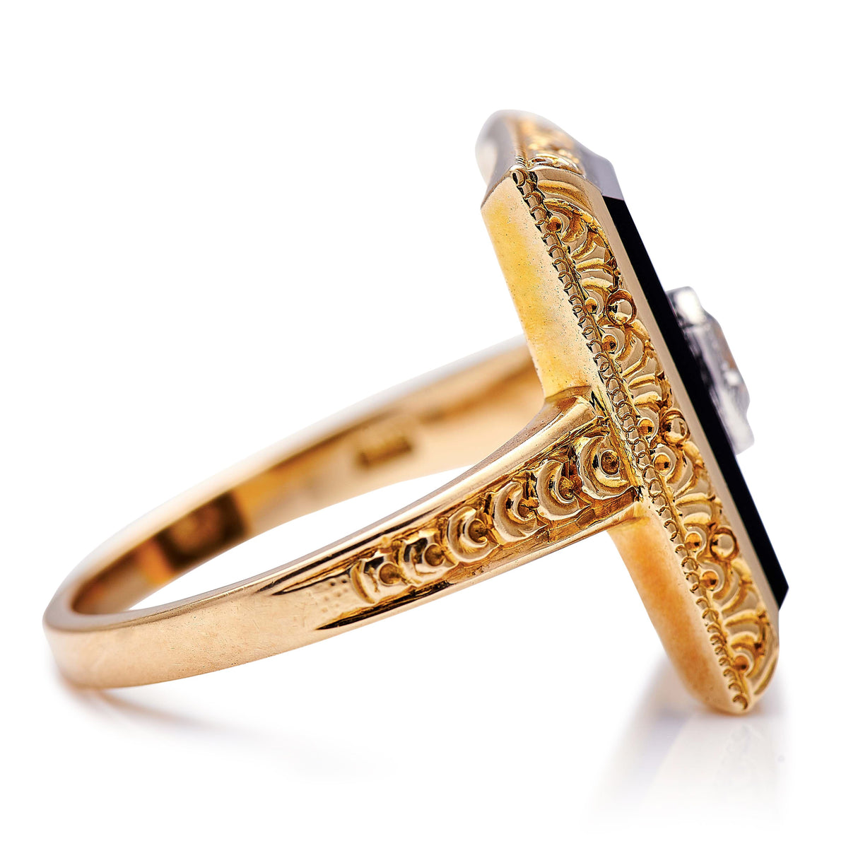 Vintage_Rings | Vintage_Engagement_RingsUntreated Antique Art Deco, 14ct Gold, Diamond and Onyx Ring 