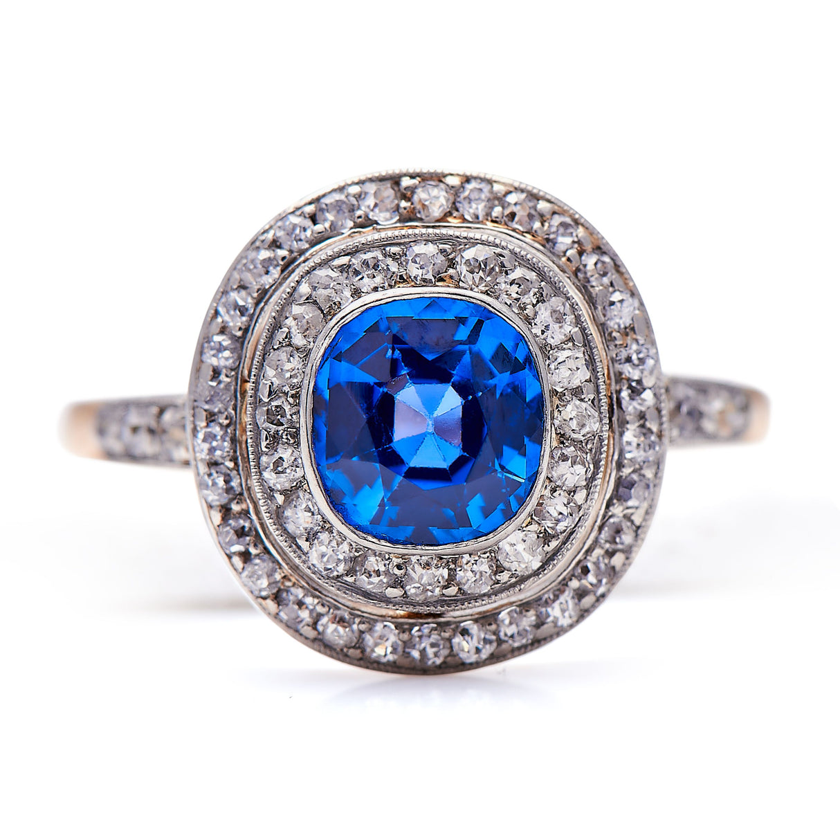 Belle-Époque-Montana-Sapphire-Diamond-Cluster-Ring-Antique-Jewelery