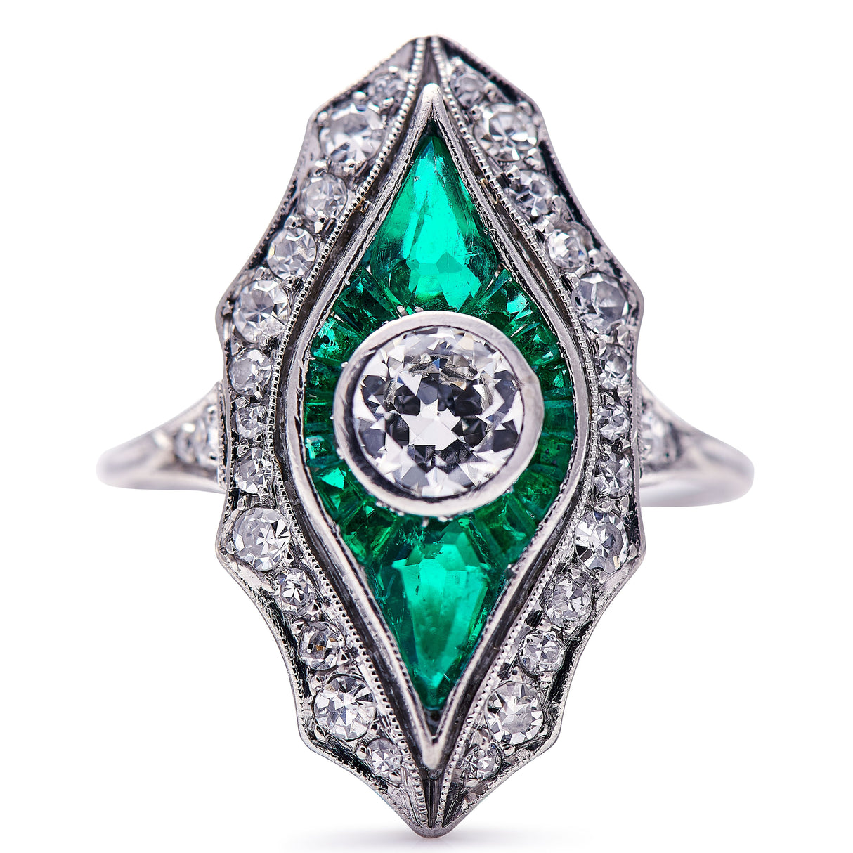 Art-Deco-Platinum-Emerald-Diamond-Ring-Antique-Vintage
