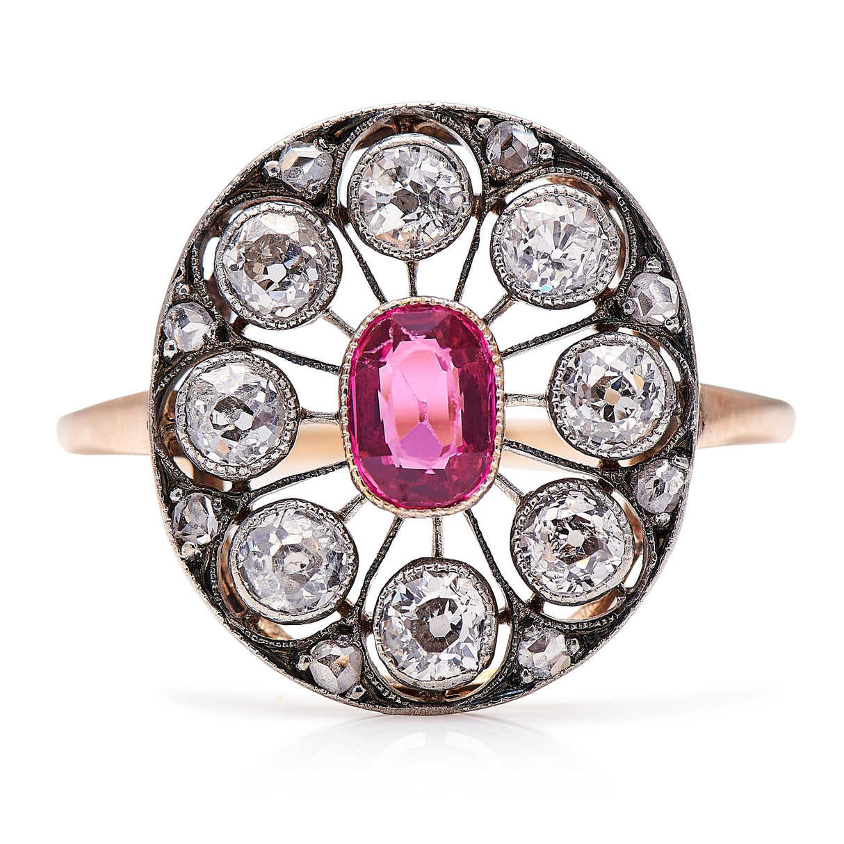 Belle-Époque-Platinum-Ruby-Ornate-Diamond-18-Carat-Gold-Ring-Vintage