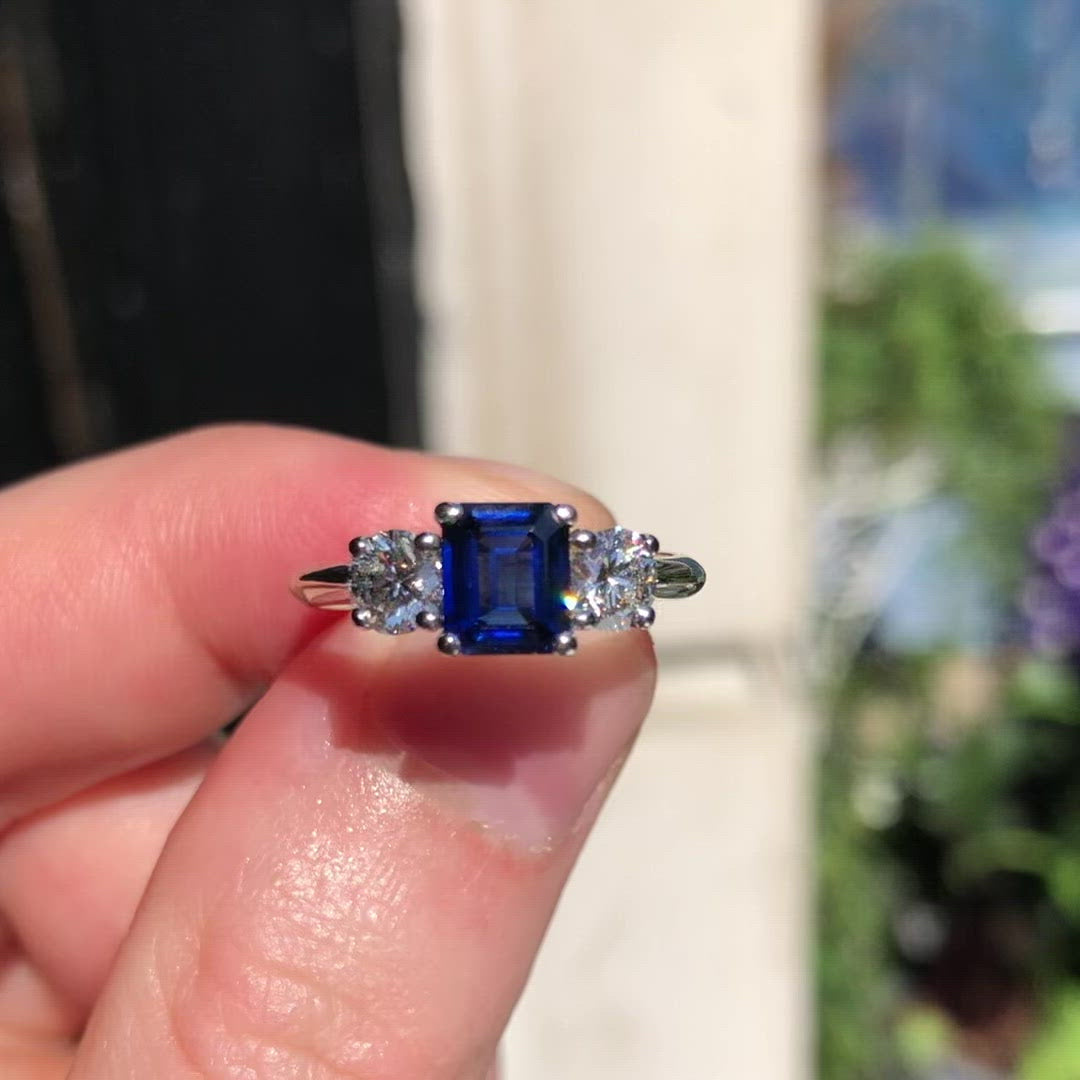 Tiffany&Co | Vintage, Sapphire and Diamond Engagement Ring