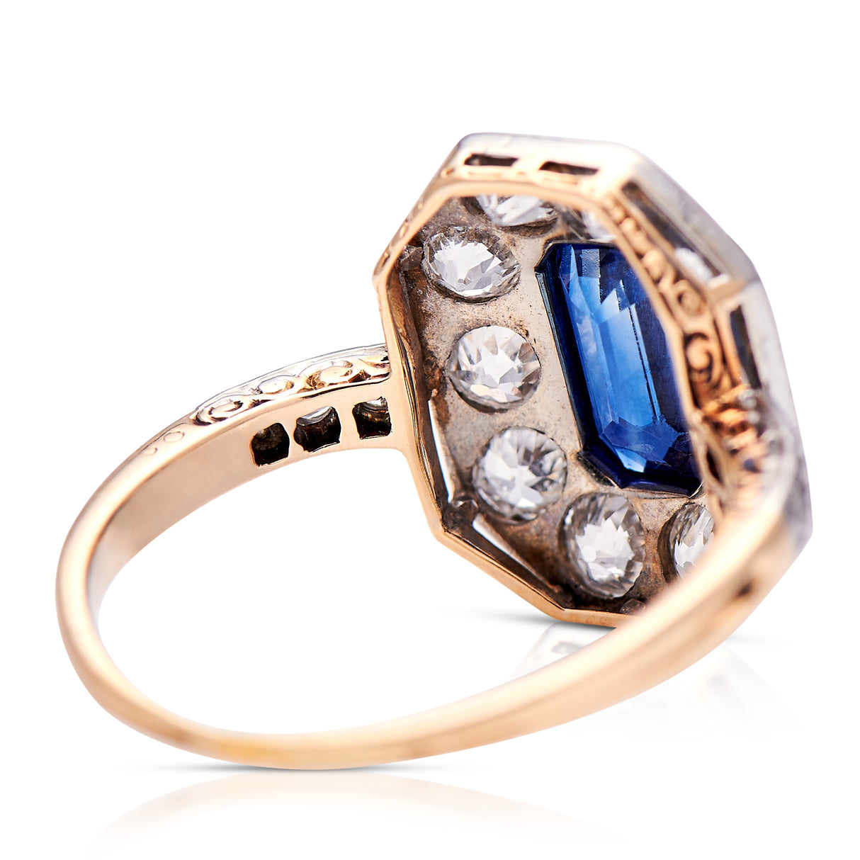 Art_deco_Sapphire_Diamond_Engagement_ring