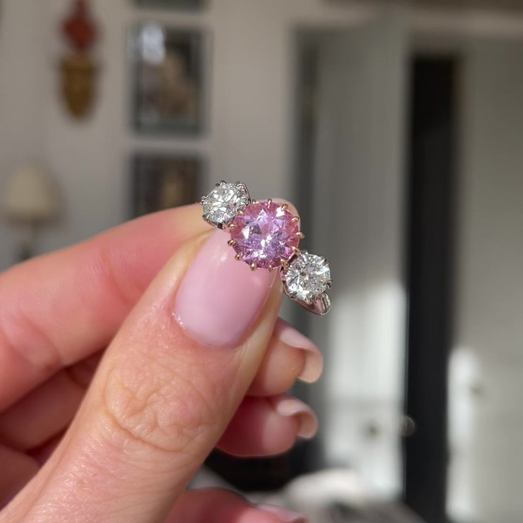 Modern 14K White Gold 3.0 Carat Light Pink Sapphire Crown Solitaire Wedding  Ring R580-14KWGLPS | Art Masters Jewelry